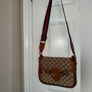 Cross body bag
